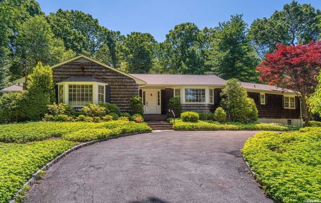 6 Glenby Lane Brookville, NY House Sold - Photo 1 of 1. Opens carousel modal