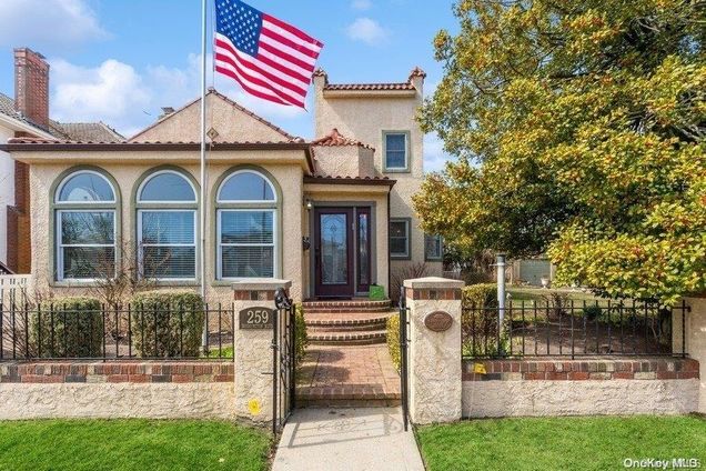259 Washington Boulevard Long Beach, NY House Sold - Photo 1 of 1. Opens carousel modal