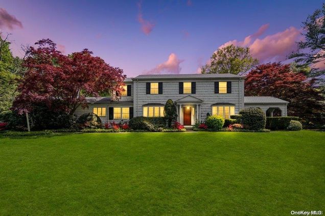 897 Ripley Lane Muttontown, NY House Sold - Photo 1 of 1. Opens carousel modal
