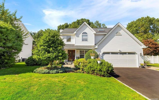 24 Long House Way Commack, NY House Sold - Photo 1 of 1. Opens carousel modal