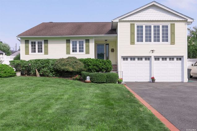 7 Honeysuckle Lane Kings Park, NY House Sold - Photo 1 of 1. Opens carousel modal
