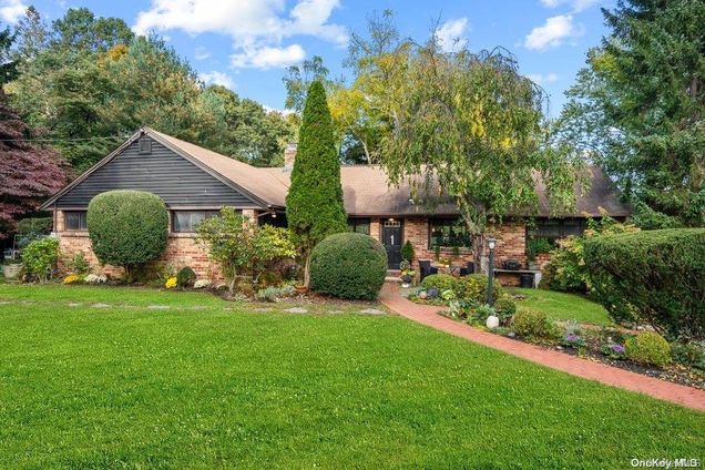 1 Mallard Cove Centerport, NY House Sold - Photo 1 of 1. Opens carousel modal