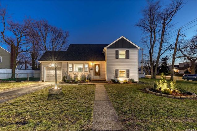 906 Hastings Street Baldwin, NY House Sold - Photo 1 of 1. Opens carousel modal