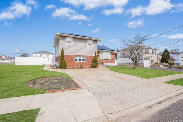 307 N Michigan Avenue Massapequa, NY House Sold - Photo 1 of 1. Opens carousel modal