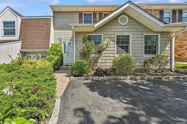 97 Woodlake Drive W Unit 97 Woodbury, NY Condo Sold - Photo 1 of 1. Opens carousel modal
