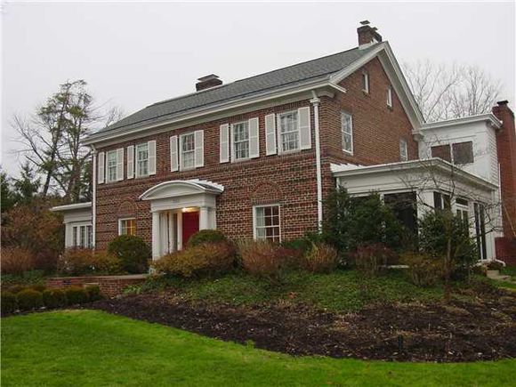 260 S Parkview Avenue Columbus, OH House Sold - Photo 1 of 10. Opens carousel modal