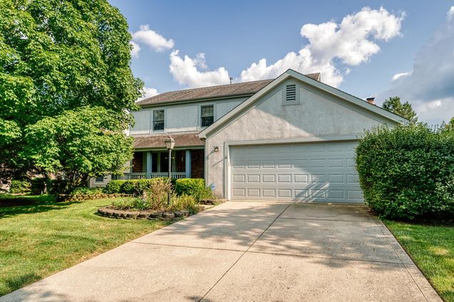 3741 Stonesthrow Lane Hilliard, OH House Sold - Photo 1 of 37. Opens carousel modal