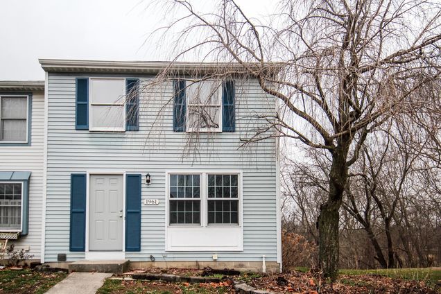 1961 Old Highbanks Court Reynoldsburg, OH House Sold - Photo 1 of 44. Opens carousel modal