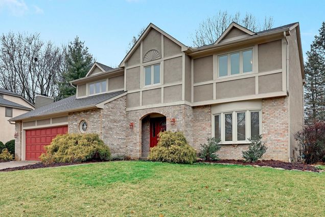 71 Juniper Avenue Westerville, OH House Sold - Photo 1 of 31. Opens carousel modal