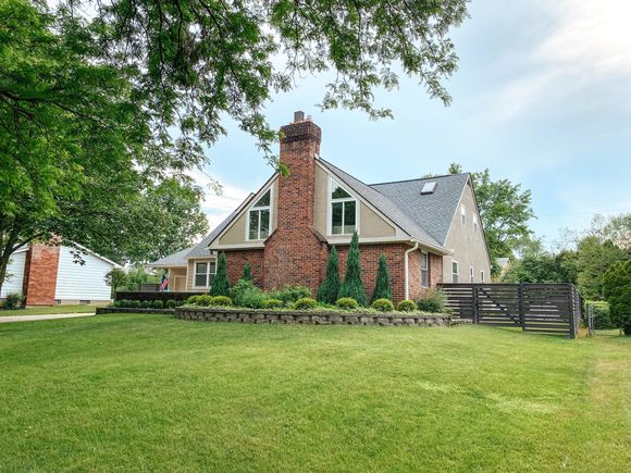 4461 Sussex Drive Columbus, OH House Sold - Photo 1 of 37. Opens carousel modal