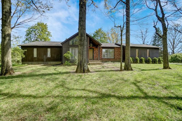 6079 Holiday Lane Dublin, OH House Sold - Photo 1 of 41. Opens carousel modal