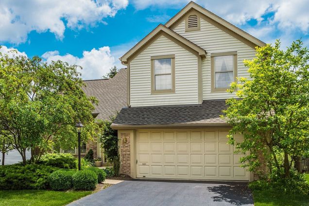 3741 Pleasantbrook Drive Hilliard, OH House Sold - Photo 1 of 36. Opens carousel modal