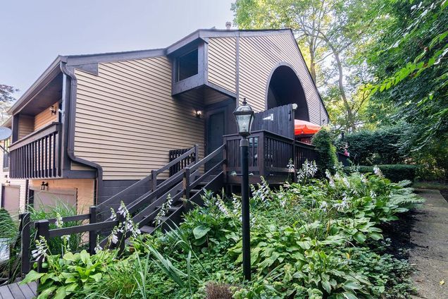 3109 Rivermill Drive Unit 26 Columbus, OH Condo Sold - Photo 1 of 23. Opens carousel modal