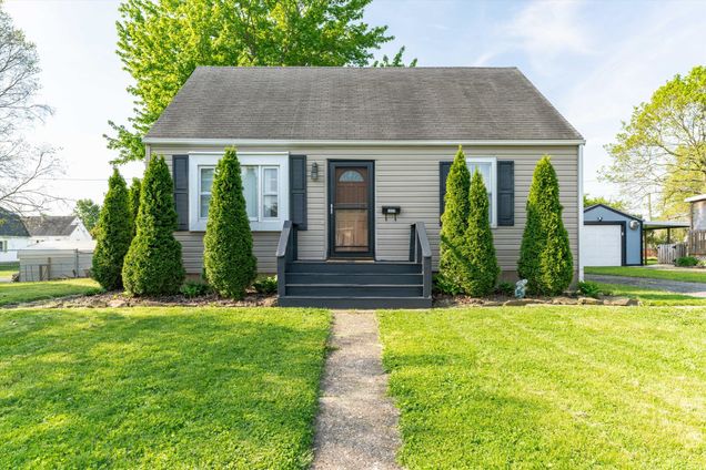 1037 Guckert Avenue Newark, OH House Sold - Photo 1 of 35. Opens carousel modal