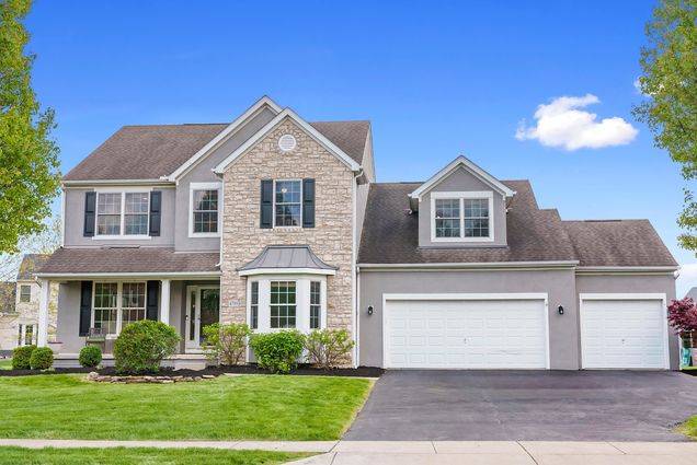 4795 Nadine Park Drive Hilliard, OH House Sold - Photo 1 of 57. Opens carousel modal
