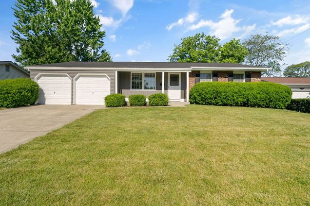 3345 Highland Street Grove City, OH House Sold - Photo 1 of 43. Opens carousel modal