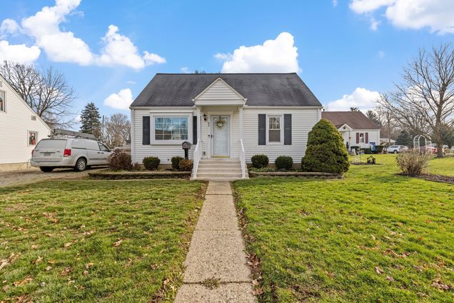 66 N 26th Street Newark, OH House Sold - Photo 1 of 16. Opens carousel modal