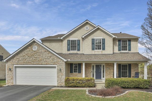 6258 Acacia Drive Hilliard, OH House Sold - Photo 1 of 51. Opens carousel modal