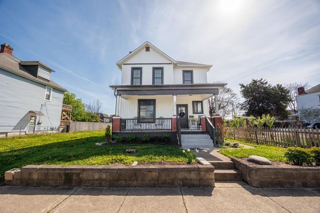 286 Avondale Avenue