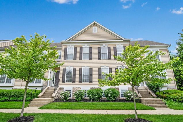 5167 Horseshoe Falls Drive