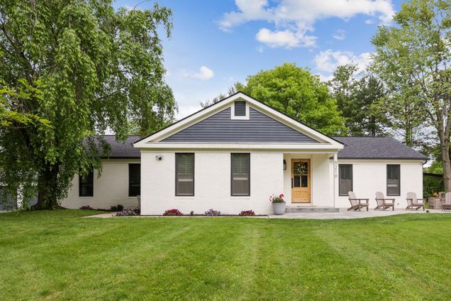 5210 Chevy Chase Court