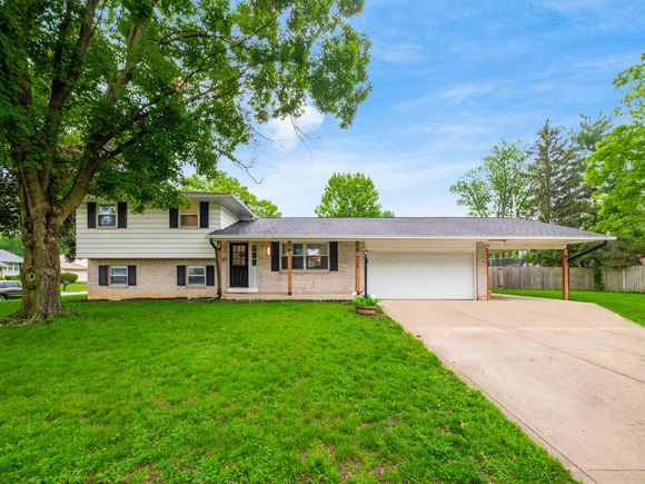 334 Wittenberg Street Columbus, OH House Active - Photo 1 of 39. Opens carousel modal