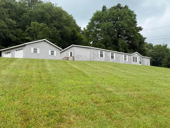 10788 Maharg Road Saint Louisville, OH House Contingent - Photo 1 of 2. Opens carousel modal