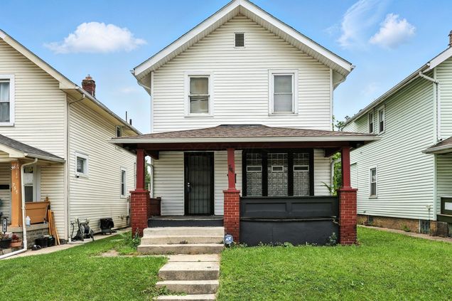 741 Heyl Avenue Columbus, OH House Active - Photo 1 of 45. Opens carousel modal