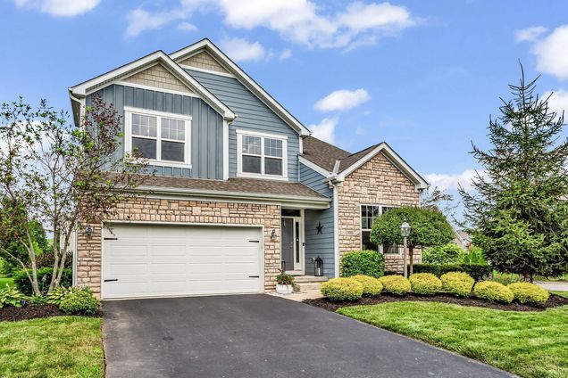 3088 Stony Bluff Drive Powell, OH House Active - Photo 1 of 38. Opens carousel modal