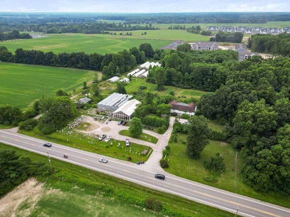 8202 E State Route 37