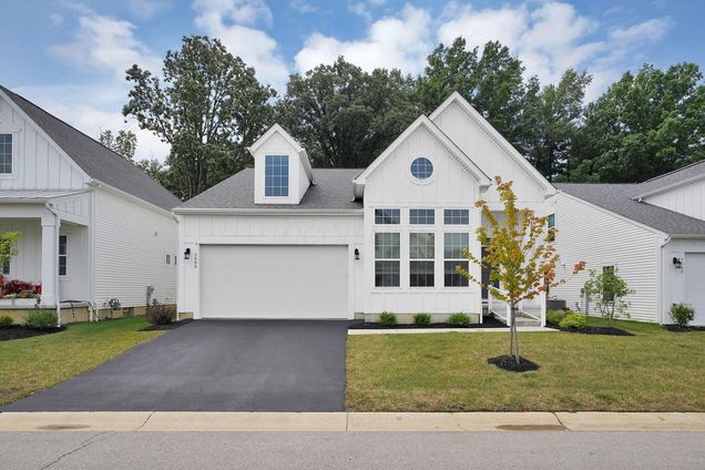 7090 Ringbill Sunbury, OH Condo Active - Photo 1 of 41. Opens carousel modal