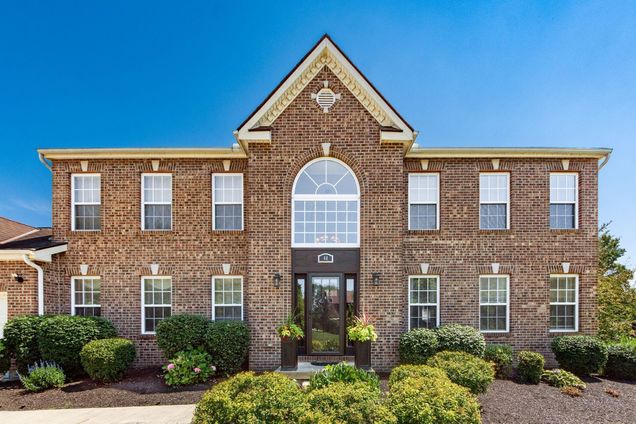 48 Heathermere Drive
