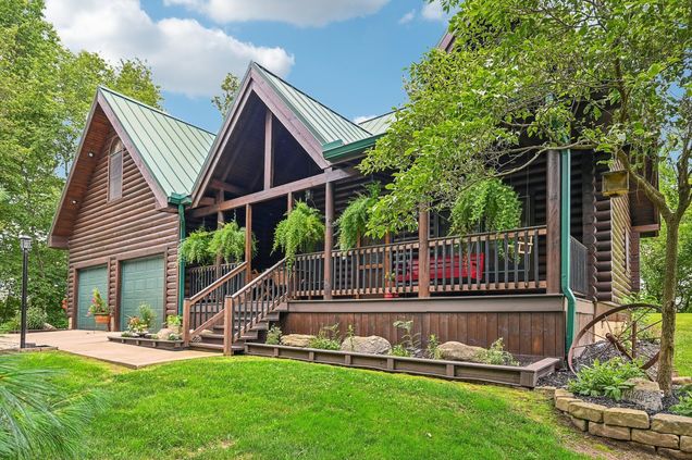 3712 Yatesville Wissler Road NE