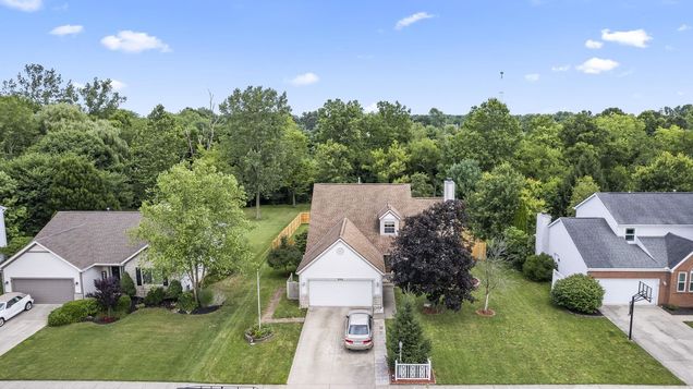 606 Prairie Run Drive Sunbury, OH House Active - Photo 1 of 40. Opens carousel modal