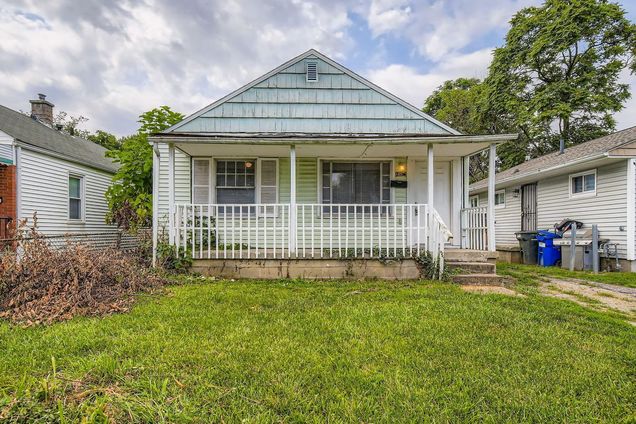 1453 E 20th Avenue Columbus, OH House Active - Photo 1 of 28. Opens carousel modal
