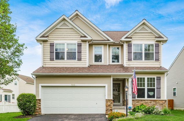 7919 Birch Creek Drive Blacklick, OH House Active - Photo 1 of 31. Opens carousel modal
