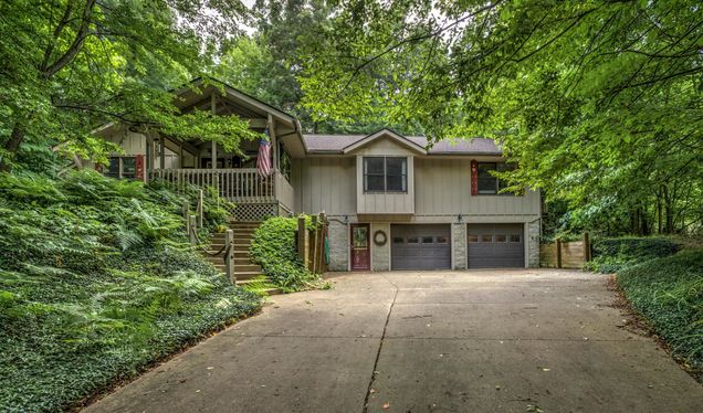 429 Grand Ridge Drive