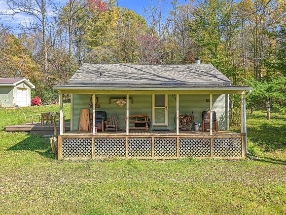 6176 Congo Rd SE, Corning, OH 43730 | MLS# 226040511