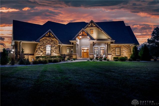 7987 Ivy Ridge Court Springboro, OH House Sold - Photo 1 of 63. Opens carousel modal