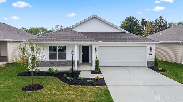 105 Arlington Drive Eaton, OH House Active - Photo 1 of 33. Opens carousel modal