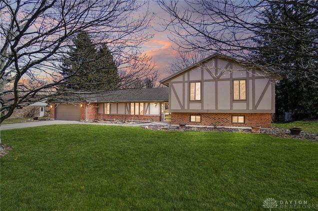 9058 Woodstream Lane Washington Twp, OH House Sold - Photo 1 of 69. Opens carousel modal