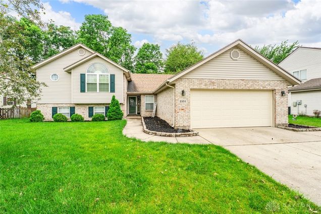 2351 Watchtower Lane Fairborn, OH House Active - Photo 1 of 32. Opens carousel modal