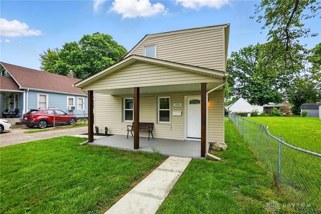 2428 Oneida Avenue Dayton, OH House Sold - Photo 1 of 30. Opens carousel modal