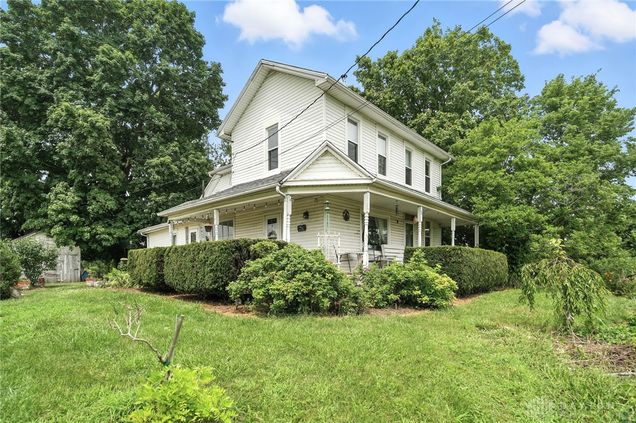 1833 Guntle Road New Lebanon, OH House Active - Photo 1 of 77. Opens carousel modal
