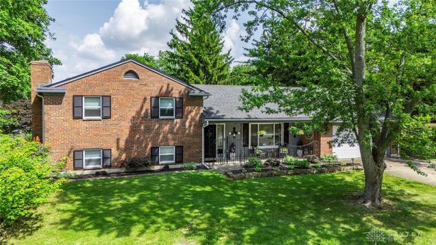 4131 Willow Creek Drive