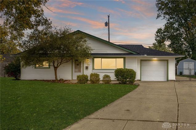 3840 Saranac Circle Dayton, OH House Active - Photo 1 of 37. Opens carousel modal