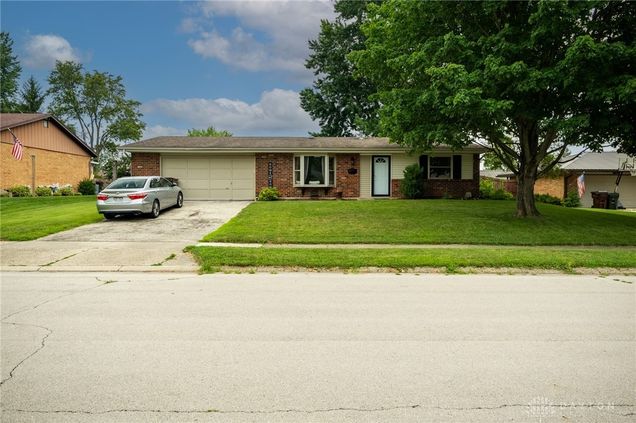 1038 Heathwood Drive