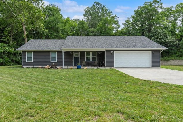 592 O'hara Court Vandalia, OH House Active - Photo 1 of 25. Opens carousel modal