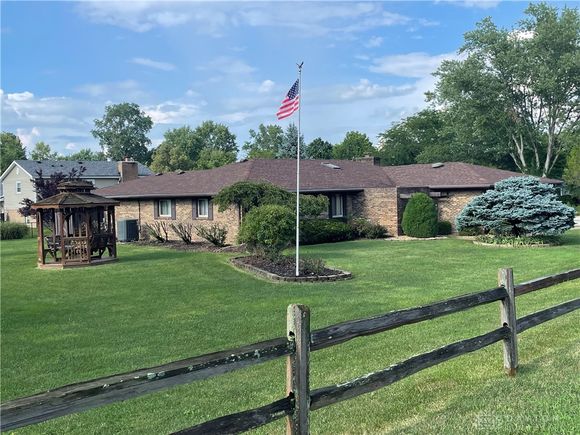 3301 Little York Road Dayton, OH House Active - Photo 1 of 48. Opens carousel modal