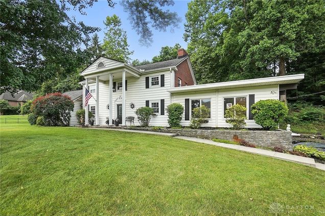 6551 Mcewen Road Washington Twp, OH House Active - Photo 1 of 63. Opens carousel modal